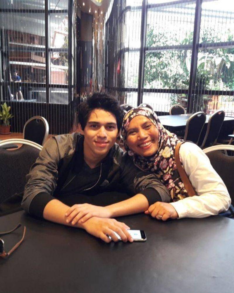 Instagram.com/sitipurwanti15